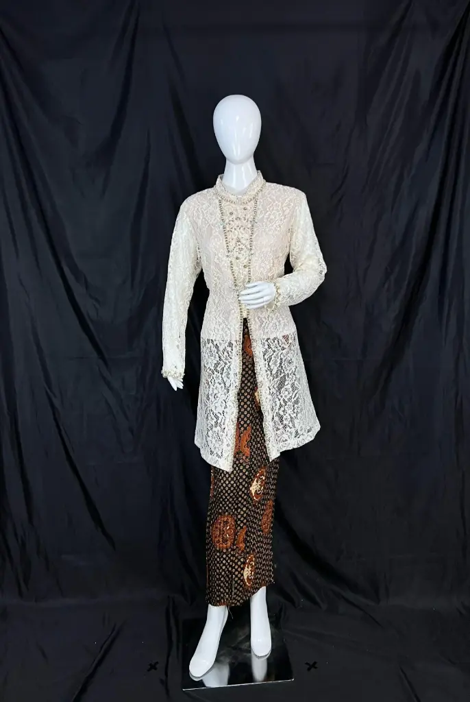Kebaya Payet Panjang B