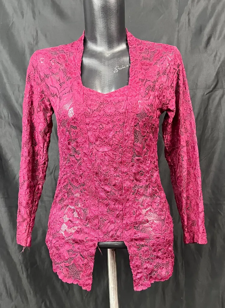 Kebaya Bali Sofia Merah Maroon