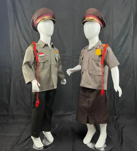(Setelan) Profesi Polisi Laki-laki Anak