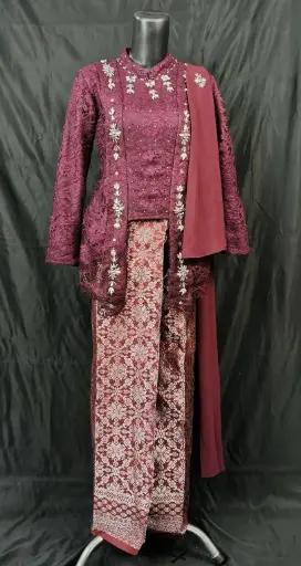 Kebaya Payet B1